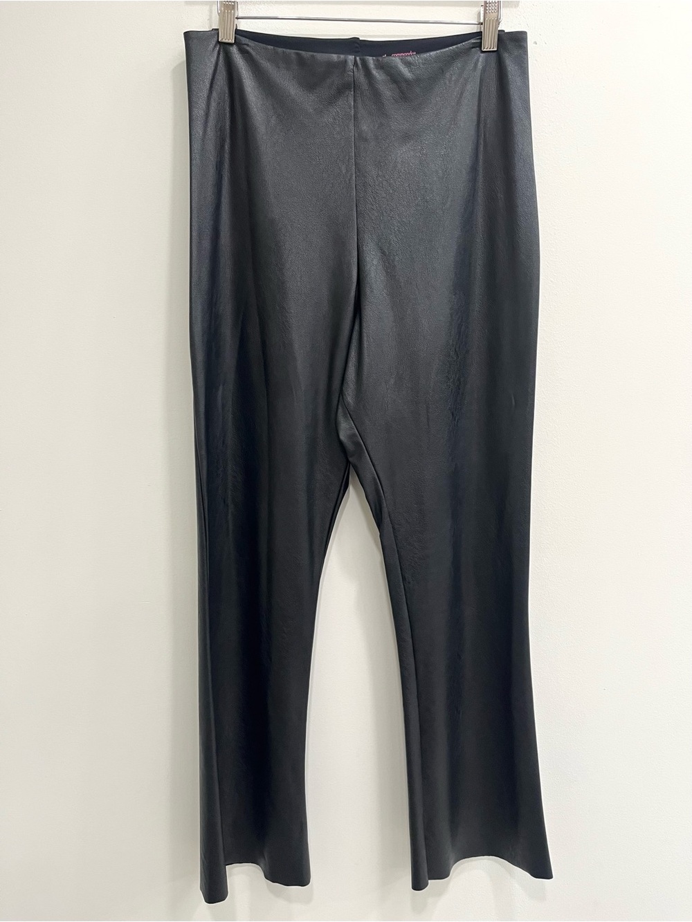 Commando Faux Leather Cropped Flare Pants Black High Waisted Pull On Size XL